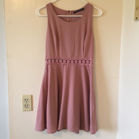 Sweet Rain | Mini Dress - Picture 3 of 7